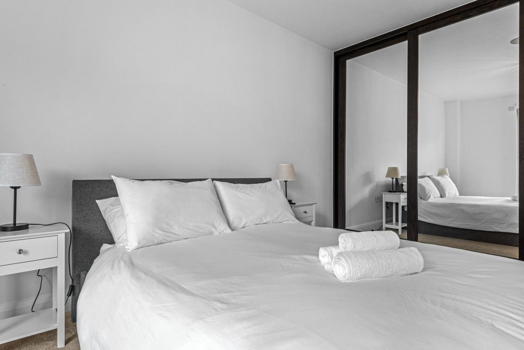 Londwell, Heart Of Notting Hill, Balcony Suite Luxury ลอนดอน ภายนอก รูปภาพ